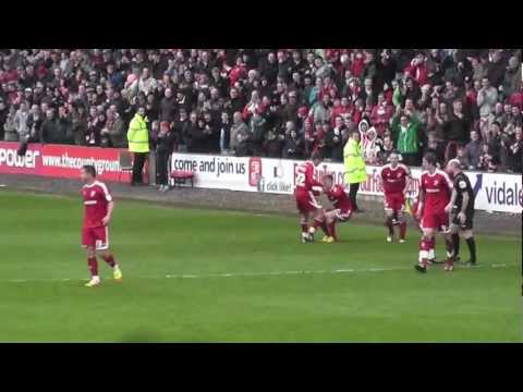 Swindon Town v Port Vale 28/04/2012 (Champions)