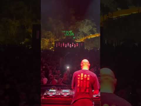 A glimpse of what it was to play at Ame Festival in Brasil. #djset #dnox #festival