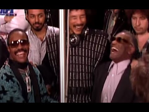 Stevie Wonder makes a joke about him and Ray Charles (Legendary Delivery)