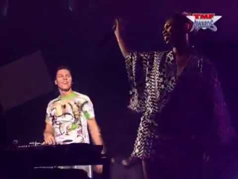 DJ Tiesto feat. Skin - Free (Live at TMF Awards 2003)