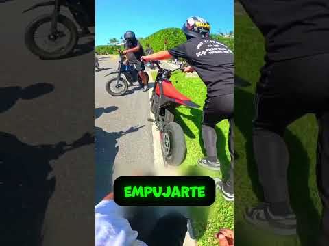 La moto se descompuso en el momento menos oportuno😨 #bike #moto #motociclistico