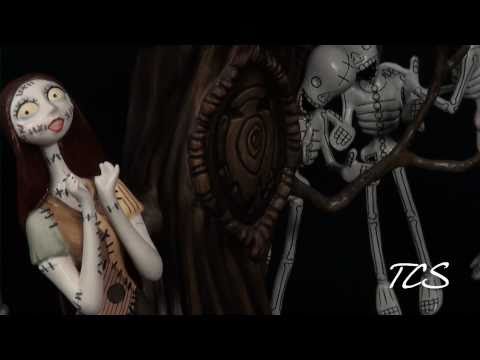 WDCC Disney ClassicsThe Nightmare Before Christmas Sally With Skeleton Tree