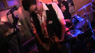Sheila and The Insects - Quick To Panic (Live @ Saguijo 07.31.2010)