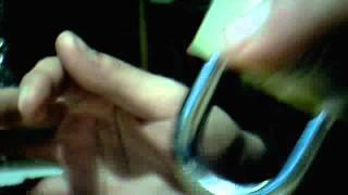 preview picture of video 'crocheter un cadenas avec 2 matériaux'