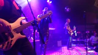 Me'n torno a Sau - Es inútil continuar Concert tornem a Sau amb Jonathan Argüelles