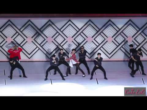 170708 EXO-CBX 'Hey Mama' at SMTOWN in Seoul