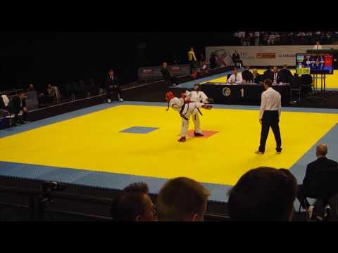 Sofia Hu (IRL) v Anna Skuratova (UKR)  - Junior 14-15 Female  -52kg Sparring *updated
