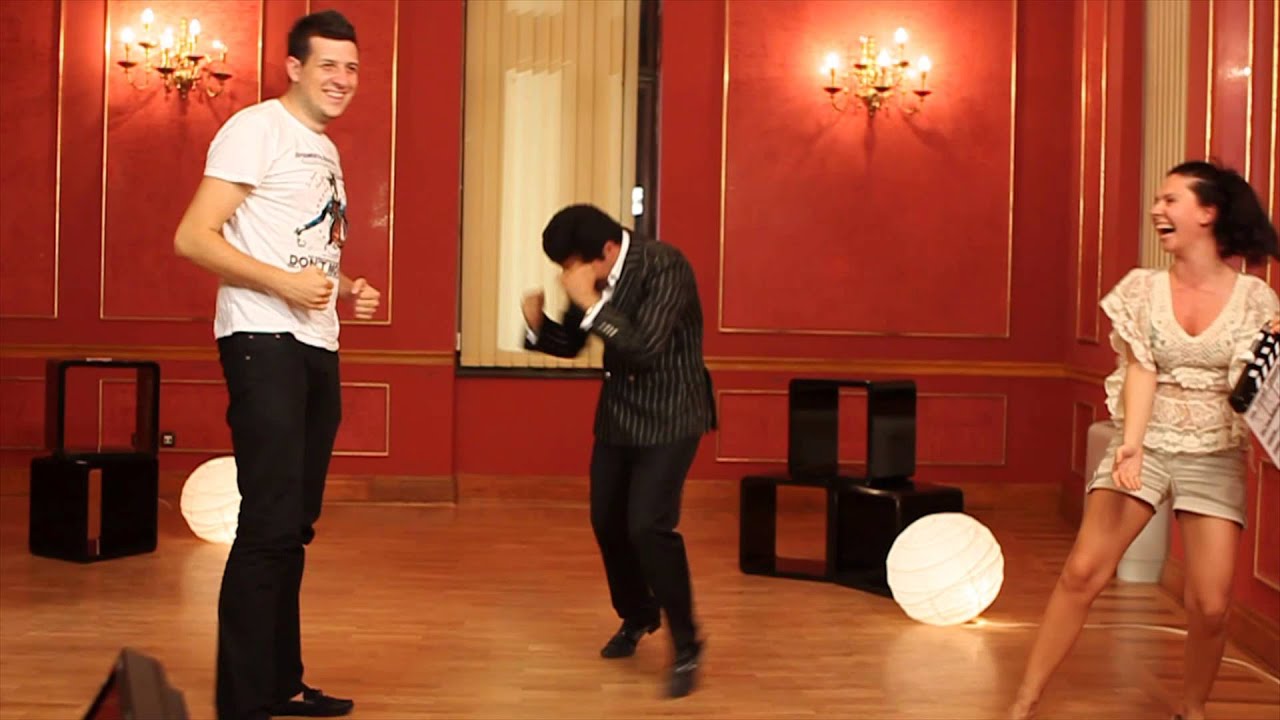 Video thumbnail for Backstage 1, Sebastian Arce and Mariana Montes - tangomeet.com filming