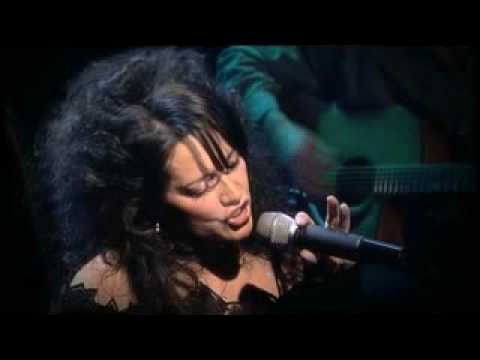 Lucie Bílá   Zpíváš mi reguiem