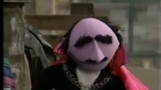 Sesame Street - Mumford Helps Oscar