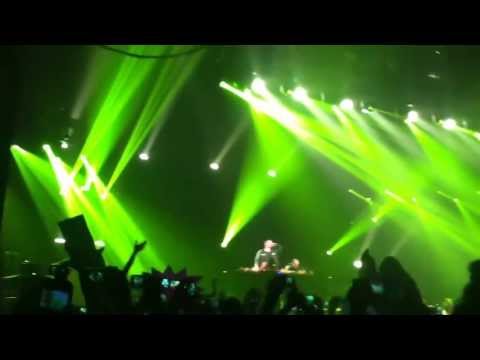 Go bananas with Dada Life