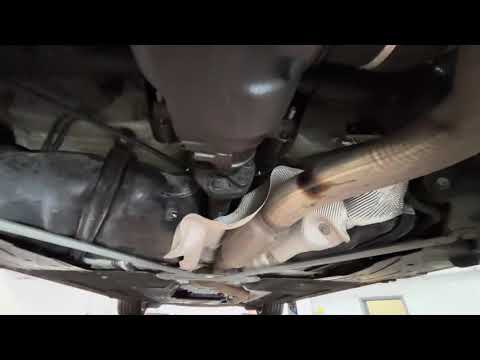 BMW 430i RATTLE IN CENTER CONSOLE WHILE ACCELERATING