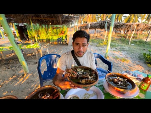 UN CALDO VERDE MARISCOS SIETE POTENCIAS EN LA BARRA DE TECOANAPA 
