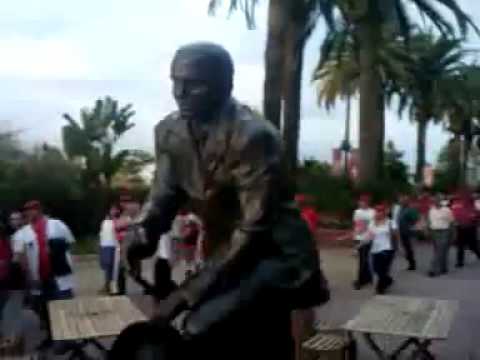 10_19_09 VÃO ANJOS! FAÇAM isso pelo COWBOY CANTOR, GENE AUTRY!_10_20_2009