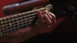 Guitar Lesson by Sondre Lerche on Q TV