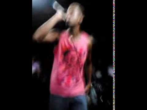 MC TON DAS TATUAGENS EM My House 20\10\2013