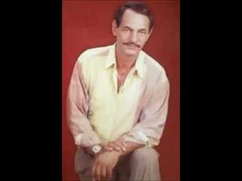 VICTOR ESTEVEZ --- LA CRUZ DE PALO . BACHATA ORIGINAL. 1