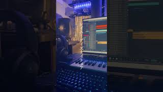 - 傘の中だけは2人の世界 #オリジナル曲 #作曲