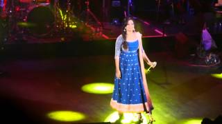 Shreya Ghoshal sings "Deewani Mastani"  Eventim Apollo London 2016