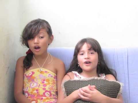 Bianca e Yasmin Cantando
