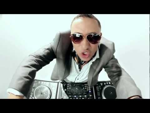 KOLA LOKA - El Cachito (Official Video HD)