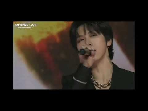 Ginjo feat. Ten and Xiaojun of WayV • SMTOWN LIVE • sings The Riot