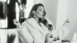 Lady Madonna Lyrics English Translation