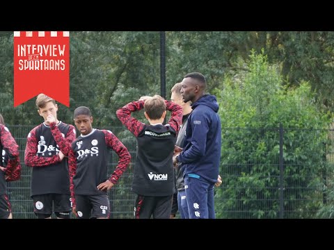 Toni Varela sinds dit seizoen trainer van Sparta O14: 'Het voelt als thuiskomen'