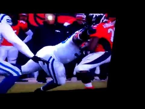 Denver RB CJ Anderson rushes for a 1st down trucking 3+ Colts