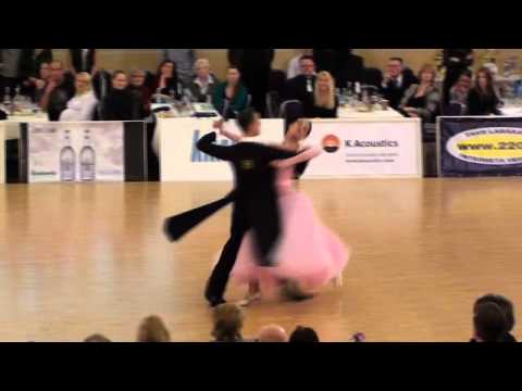 Latvian Standart Championship 2011 Gerds Ivuškāns - Beāte Katrīna Zeltiņa solo tango.wmv