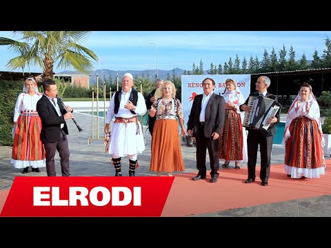 Ansambli ''Folklori nder breza''- Ne te bukurin Belsh potpuri grupi i te rriturve