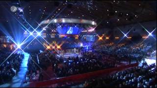 Boxing-Show (Tarja Turunen - I Walk Alone &amp; Regina Halmich - Final Of Career)