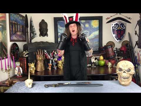 The Wandering Larper - Epic Armoury leather gauntlet review.