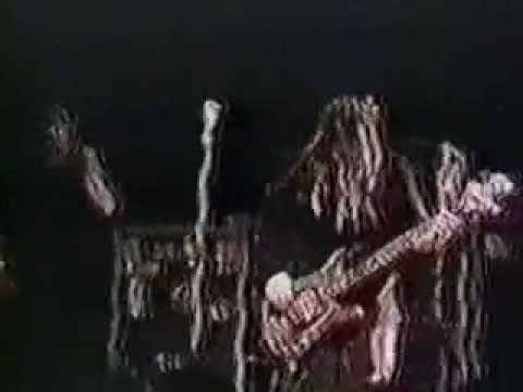 Deftones & Max Cavalera (Soulfly/Sepultura) - Engine #9 (Live in Phoenix 1995)