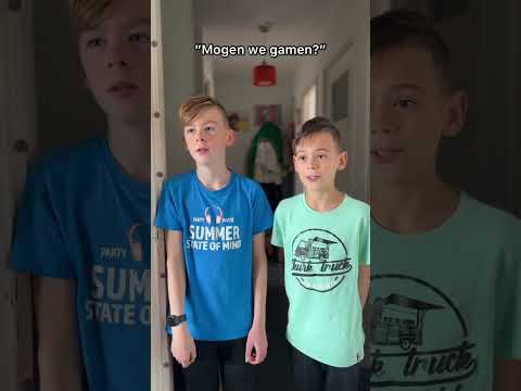 Quinn en Aaron zijn geen goede oppas😅 Wat is jouw favoriete snoep? 🍬 @deBakkertjes