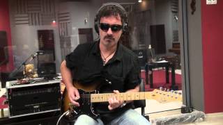 Video thumbnail for Visoko solo by Peter Glavanov