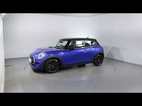 MINI HATCHBACK 1.5 Cooper Classic II 3dr [Nav Pack]