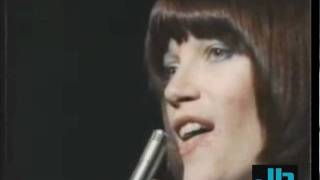 Kiki Dee - Loving and Free (Top Of The Pops September 23, 1976)