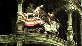 Glockenspiel- Munich, Germany, Davidsbeenhere.com