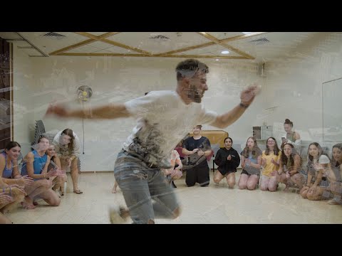 Olam Chesed Yibaneh עולם חסד יבנה العالم بالمحبة بينبنى