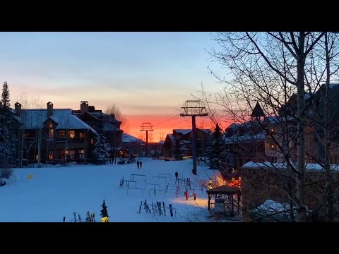 Gondola Ride from Telluride to Mountain Village | Colorado
