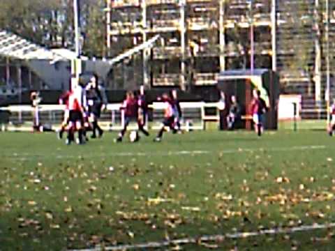 Zwaluwen Utrecht F9, thuis tegen PVCV F7, 0-4