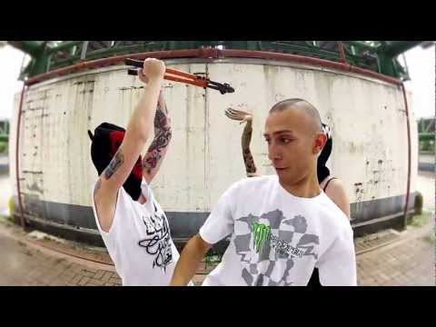 ILL TOFA - "RESTO COMODO" (Prod. EMP)