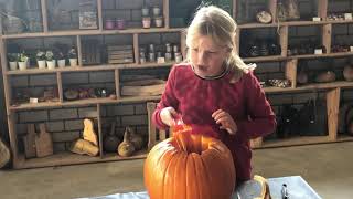 Moeite met het uitsnijden van pompoenen voor Halloween? Zo doe je dat