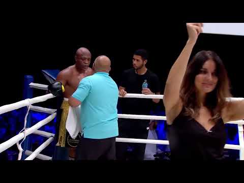 Anderson 'The Spider' Silva vs Bruno 'Caveira' Machado