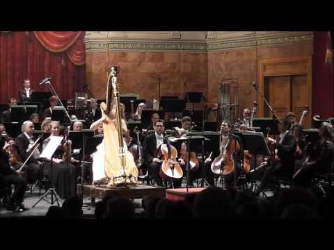 JANA BOUŠKOVÁ plays SERGEI PROKOFIEV :  PRELUDE in C as en encore in Budapest