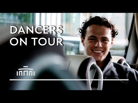 Backstage on tour with the Junior Company | Dutch National Ballet