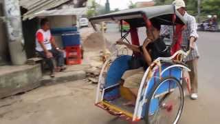 preview picture of video 'Orang Pinggiran - Dengan Becak Aku Hidup (Versi Saya Sendiri)'