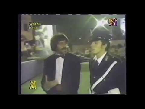 Tinelli. Figuretti en el festival de cine de Venecia. El show de Videomatch.