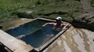 preview picture of video 'Mono Hot Springs -- Labor Day Weekend 2010'